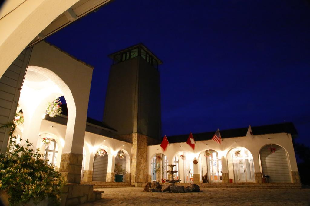 Delta Nature Resort Тулча Экстерьер фото